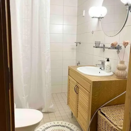 Apartamento Ullanlinna Big In The Heart Of Helsinki