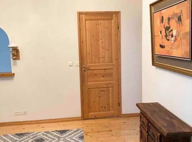 Ullanlinna Big In The Heart Of